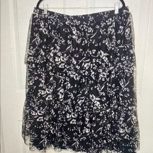 Cato Black and White Floral A-Line Skirt